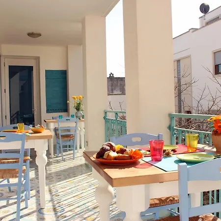 Borgo Nocleg ze śniadaniem 4*